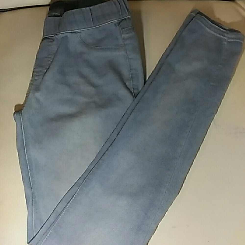 Skinny jeans